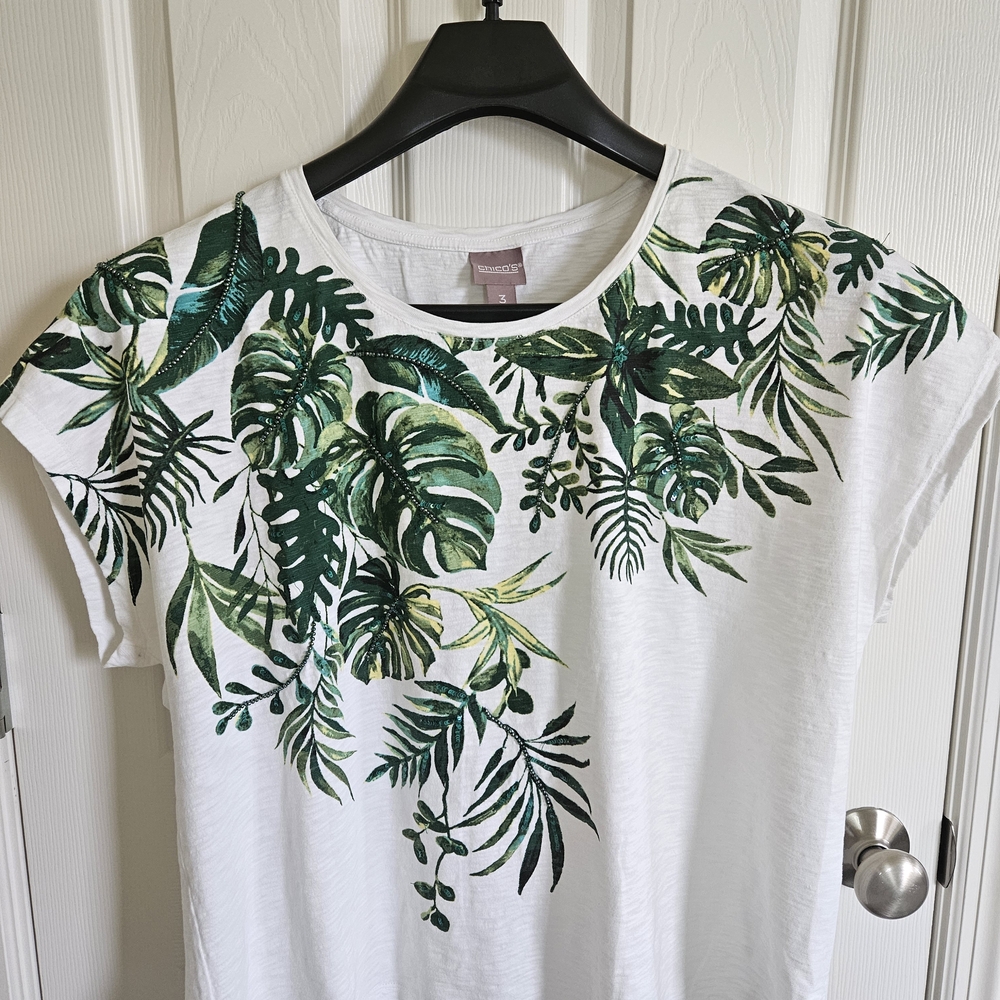Chicos Green Leaf Print White Tee